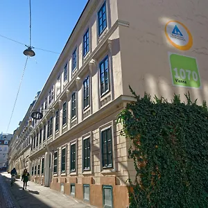 Jugendherberge - Myrthengasse Hostel